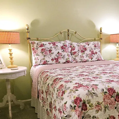 Green Tree Inn-2